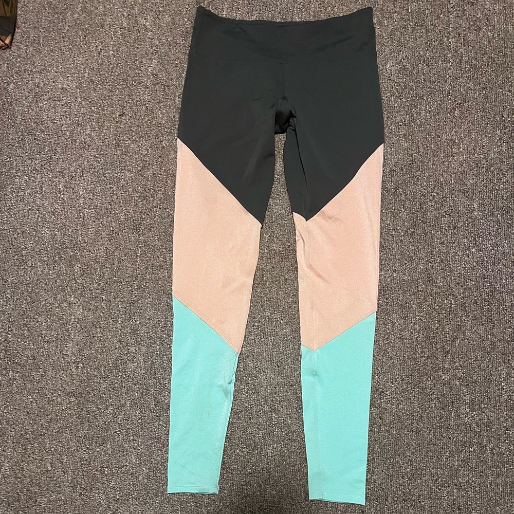 Pastel leggings